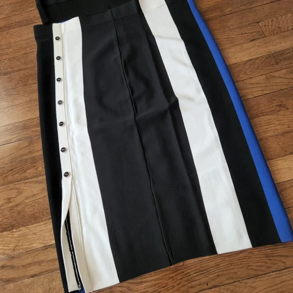 NWT Elegant Black and Blue Long Sleeve Dress 7th Avenue New York and Company - Picture 10 of 12